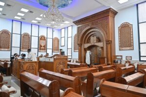 הנער בעליה לתורה במהלך הבר מצווה